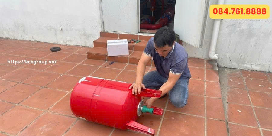 Cẩm nang sửa chữa bình tích áp chuẩn kỹ thuật từ KCB